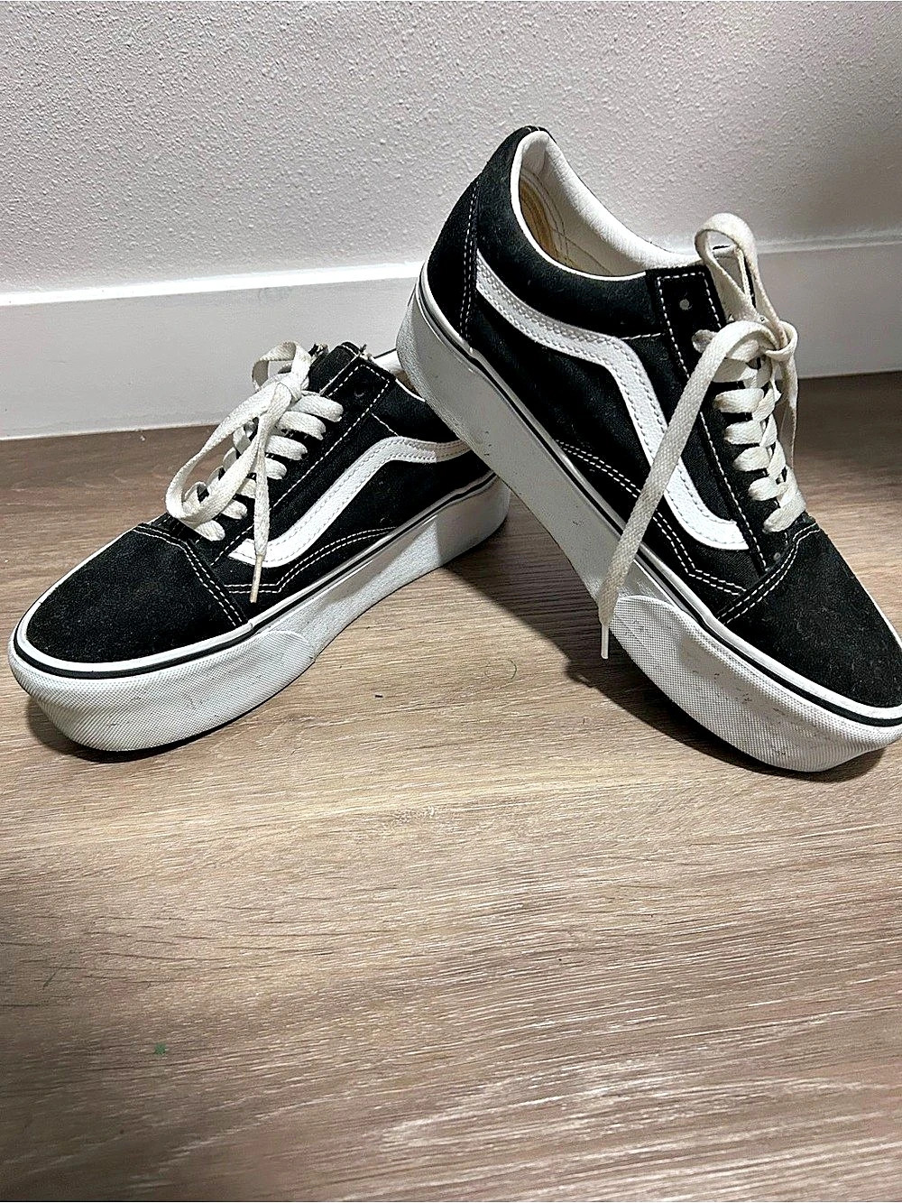 Vans Old Skool Platform Black & White Sneakers